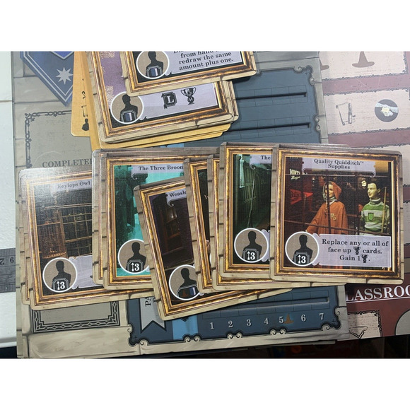 Harry Potter: House Cup Competition Board Game USA-OPOLY - Picture 12 of 16